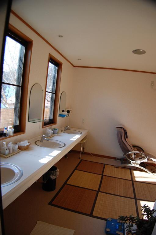 Sawatari Onsen Miyataya Ryokan Nakanojo Exterior foto